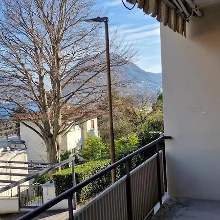 Apartment Lakeview With Self Check-in & Private Parking On Request